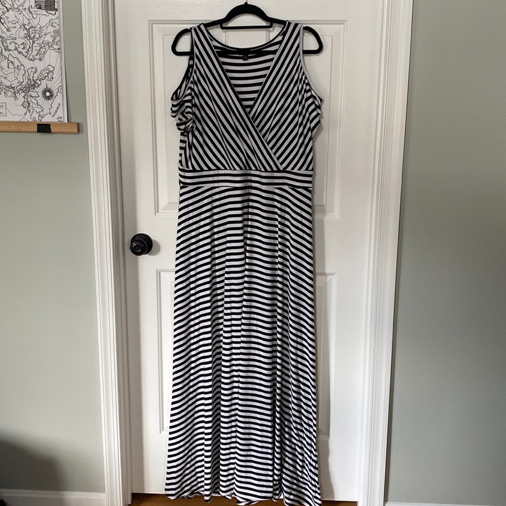 Torrid Cold Shoulder Maxi Dress